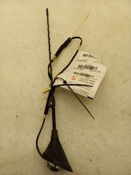 05 TOYOTA PRIUS ROOF MOUNTED ANTENNA