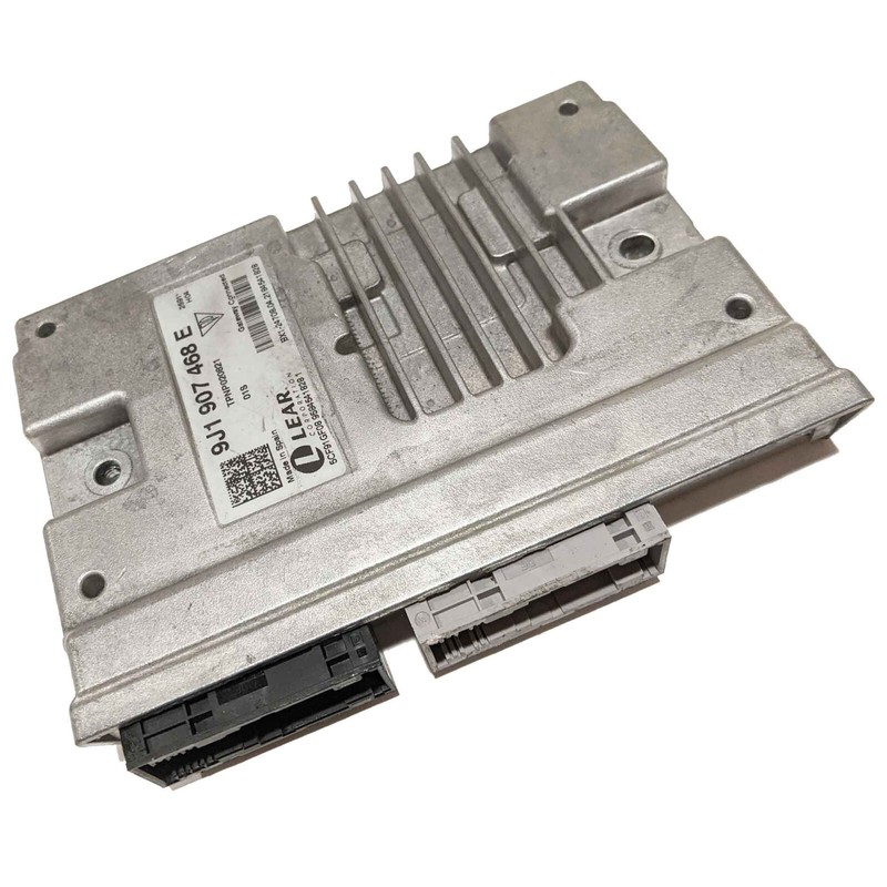 OEM Network Gateway Computer Control Module Porsche Taycan 2020-2023 9J1907468E