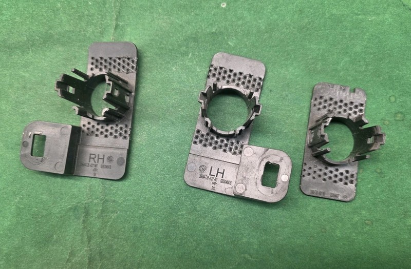 2019 2020 2021 2022 ACURA RDX REAR BUMPER PARKING SENSOR Holder Brackets OEM