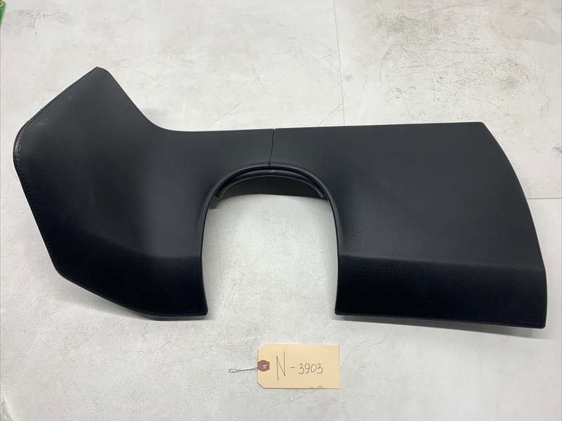 TESLA MODEL S STEERING WHEEL COLUMN TRIM COVER PANEL 1002405-08-E 3903 M5