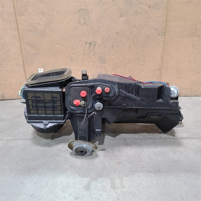 96-98 Mustang Gt 4.6L Dohc Heater Box Complete Hvac Ac Aa7368