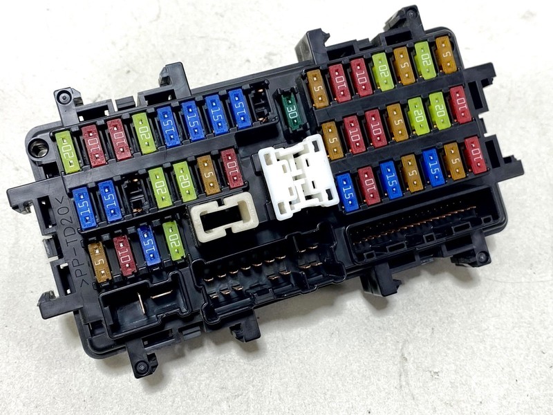 16-24 INFINITI Q50 Q60 DASH DASHBOARD FUSE JUNCTION RELAY BOX BLOCK MODULE OEM