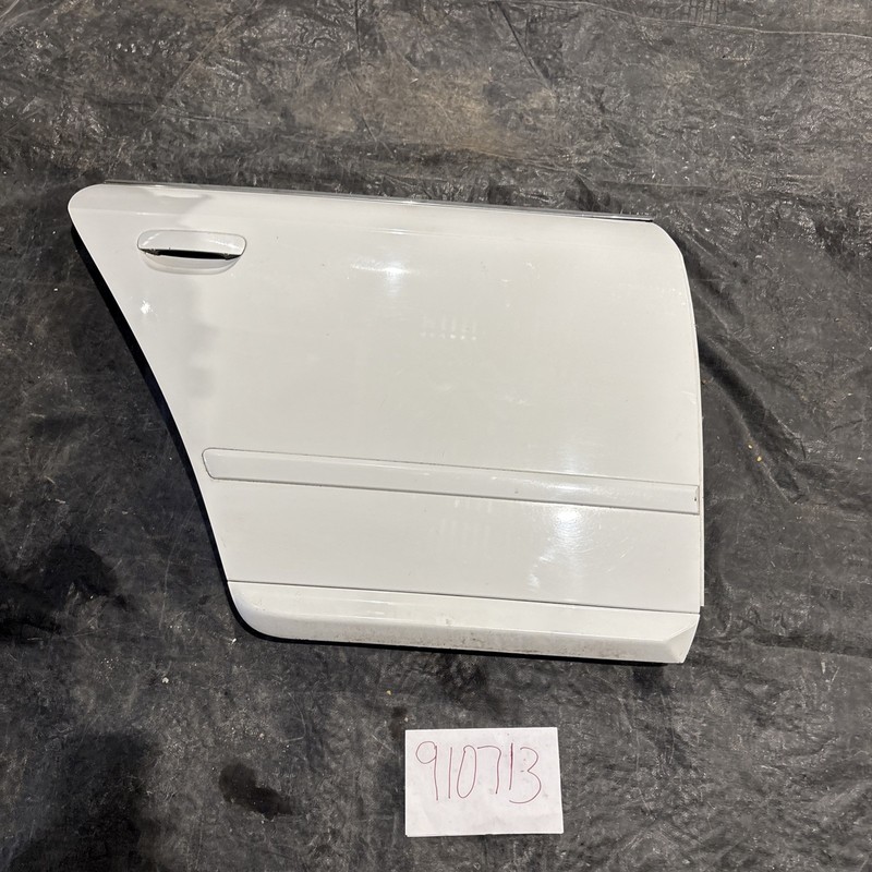 2005 - 2008 AUDI DOOR REAR Right Passenger SIDE White OEM