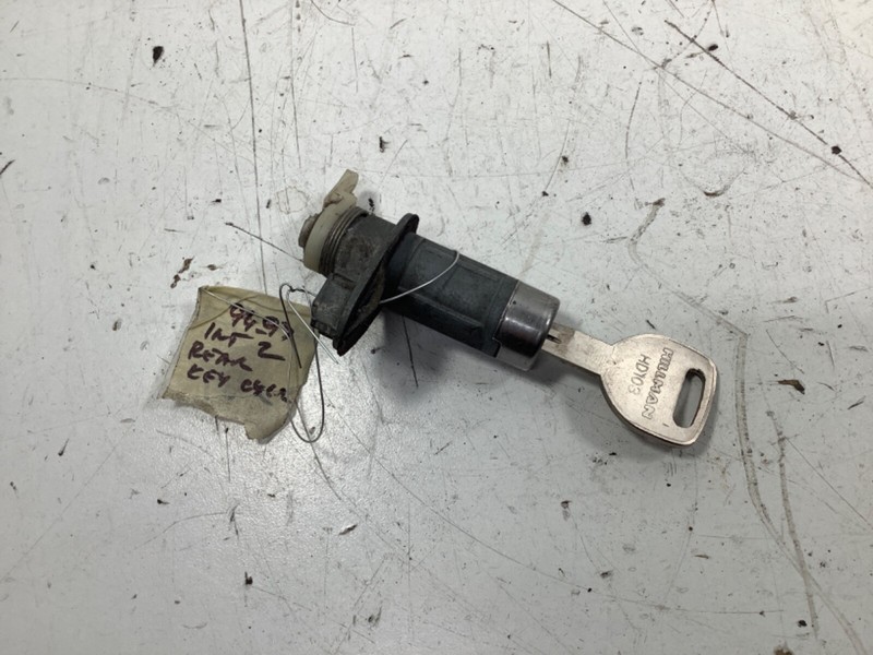 94-97 Acura Integra 2DR Rear Key Cylinder OEM