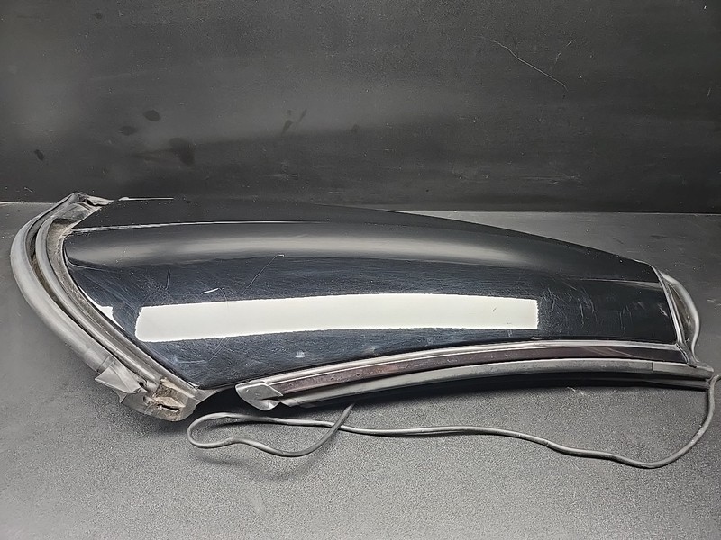 03-06 MERCEDES SL500 REAR PASSENGER RIGHT EXTERIOR BACK GLASS PILLAR TRIM BLACK