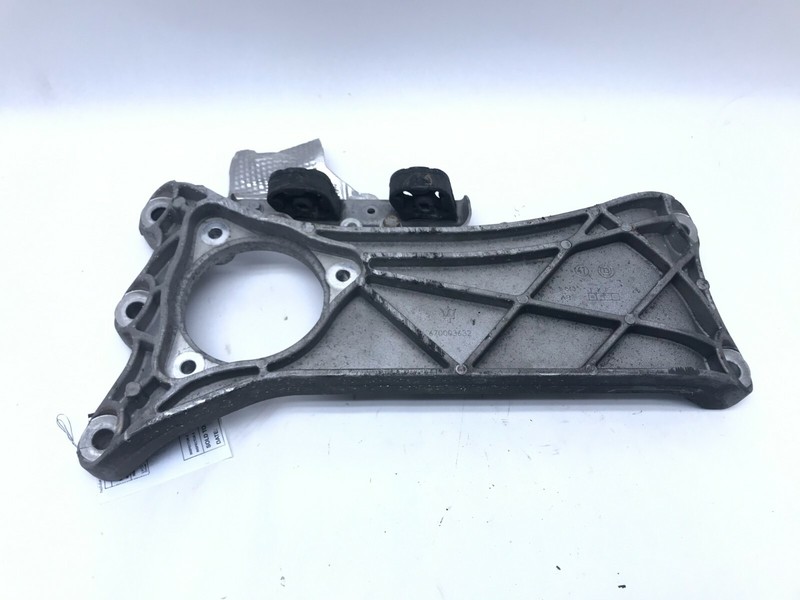 14-17 MASERATI GHIBLI 3.0L AWD TRANSMISSION MOUNT CROSSMEMBER OEM
