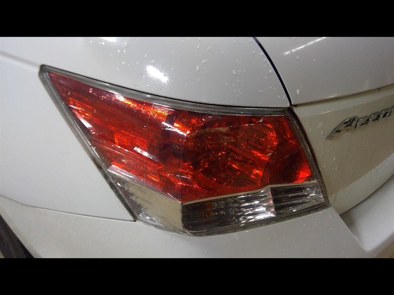 Driver Tail Light Sedan Quarter Panel Mounted Fits 08-12 ACCORD 1704985