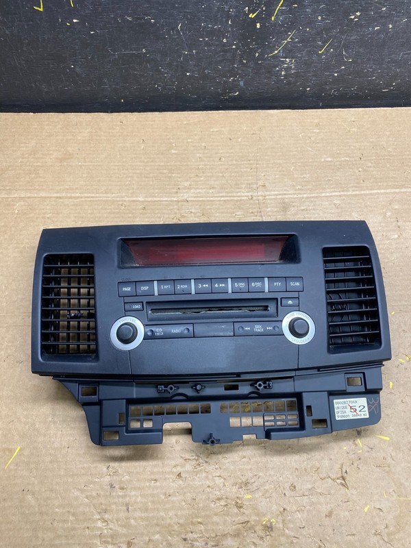 2010-2015 Mitsubishi Lancer Radio AM/FM CD Player Air Vent w9710 DG