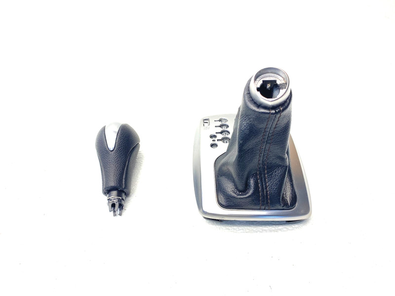 09-12 INFINITI FX35 AUTOMATIC TRANSMISSION GEAR SHIFTER KNOB & BOOT OEM #A0.55