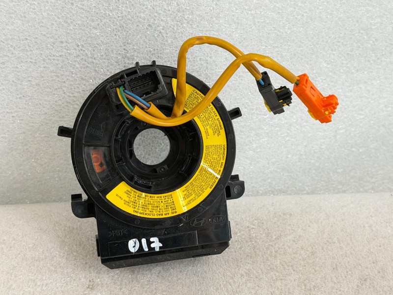 2012 2013 2014 2015 2016 Hyundai Genesis Coupe SPRING CLOCK OEM