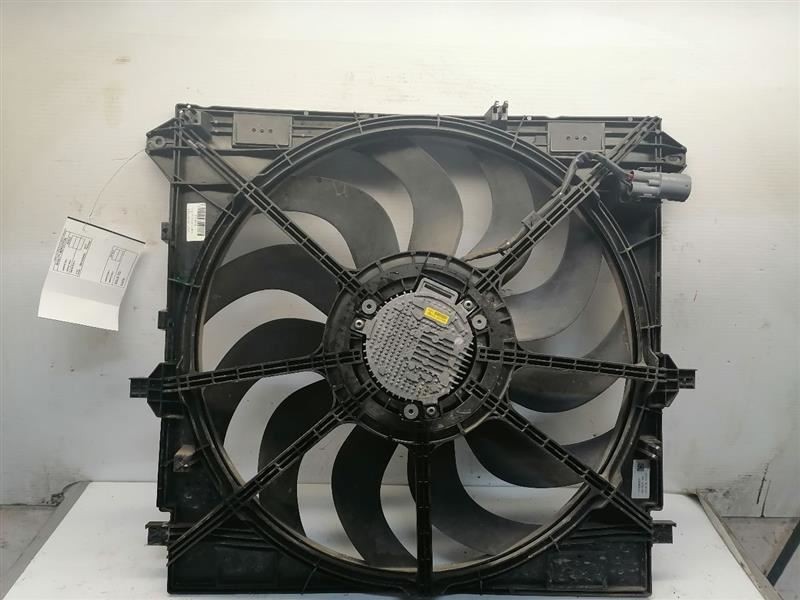 Radiator Fan Motor Fan Assembly Fits 15-19 CANYON 1336262