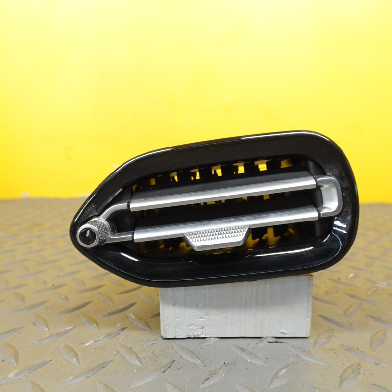 2023-2025 DODGE HORNET RIGHT FRONT PASSENGER AC AIR VENT GRILLE OEM 12934005