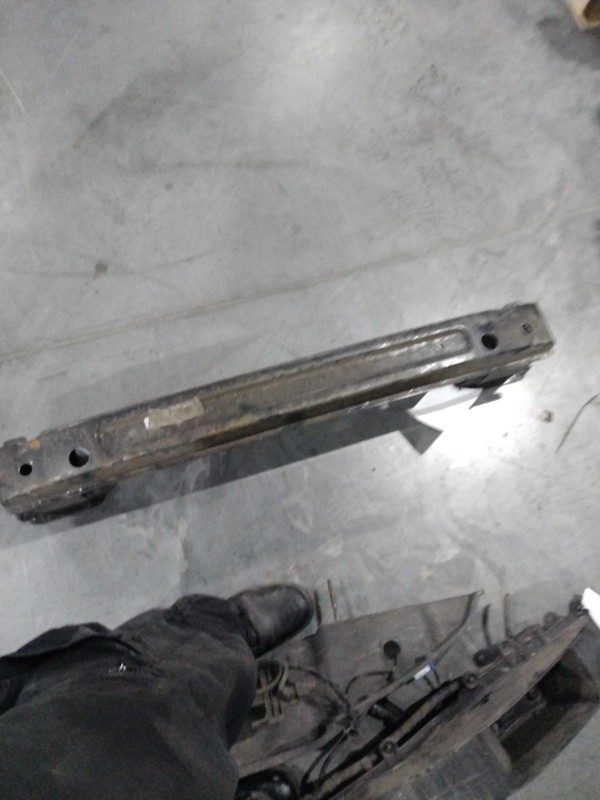 2016 Jeep Renegade Red Bumper Impact Bar OEM 68550454AA Good Condition
