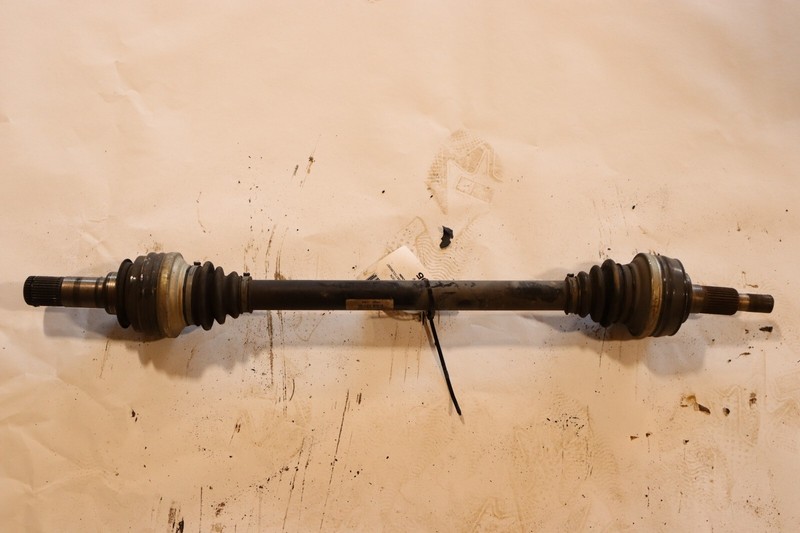 2010-2016 PORSCHE PANAMERA RWD 4.8L REAR RIGHT SIDE AXLE SHAFT CV U JOINT OEM