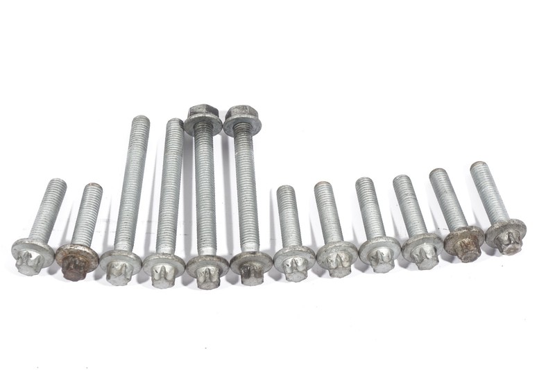 2008 - 2011 MERCEDES BENZ C300 W204 TRANSMISSION NUT BOLT SET OF 12 OEM