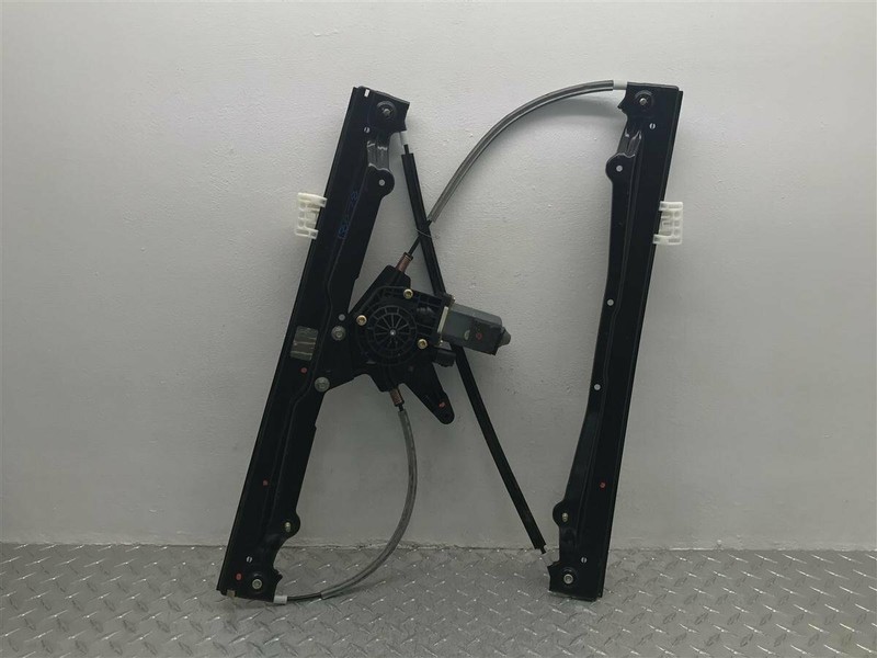 03-05 AVIATOR FRONT RIGHT POWER DOOR WINDOW REGULATOR W/MOTOR OEM 125-02815R