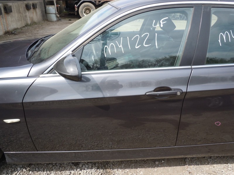 2007-2011 BMW 335i 335Xi Sedan Wagon Front Door Assembly Driver Left OEM A22