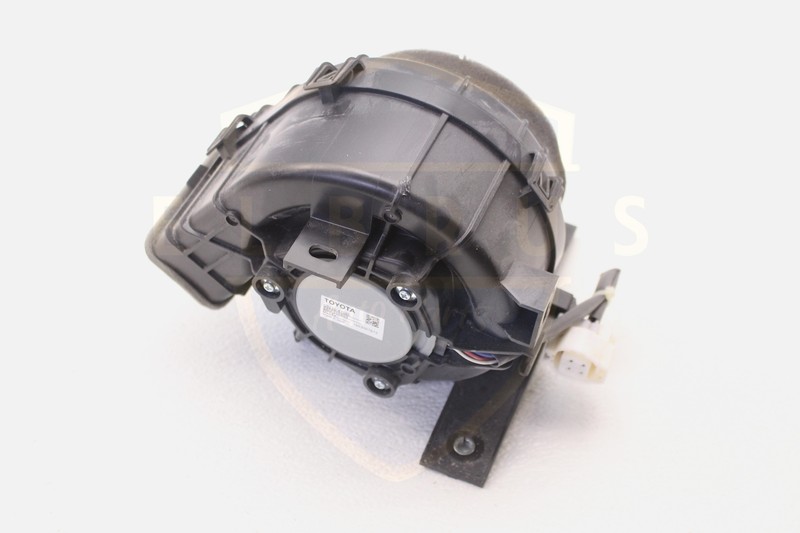 TOYOTA PRIUS 16 - 22 HYBRID BATTERY REAR BLOWER MOTOR VIN FU 7TH & 8TH DIGIT OEM
