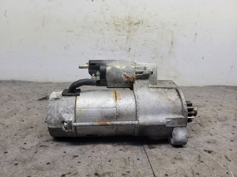 Starter Motor Fits 20-22 VELAR 1633117