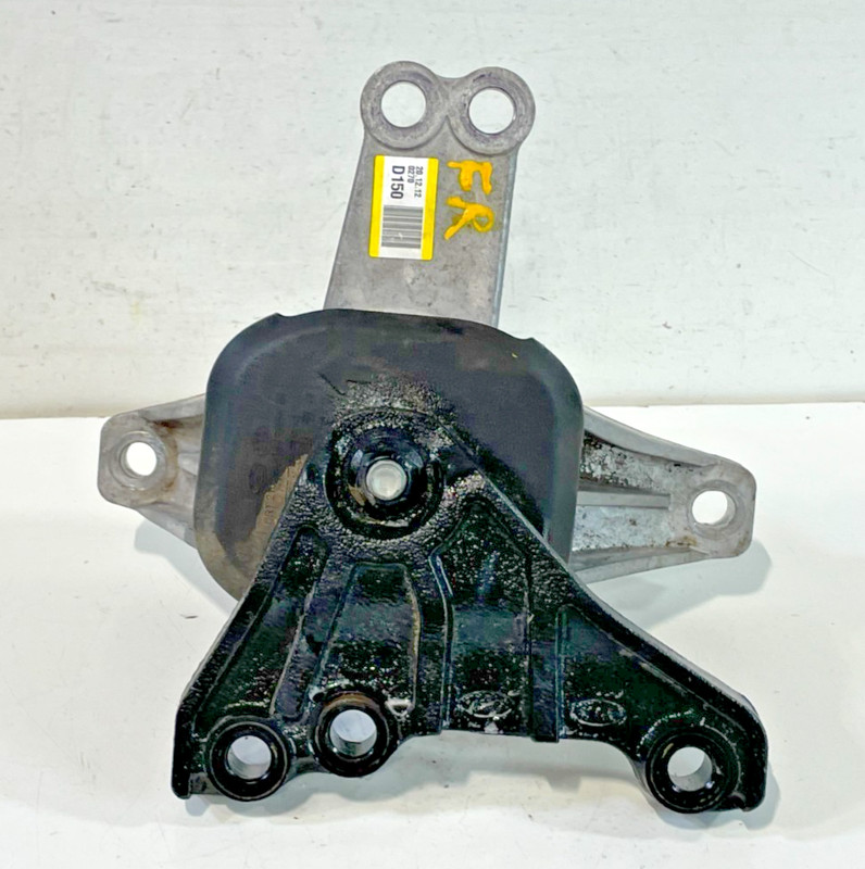2020-2025 HYUNDAI SONATA FRONT RIGHT ENGINE FRAME MOUNT BRACKET 2.5L # 102099