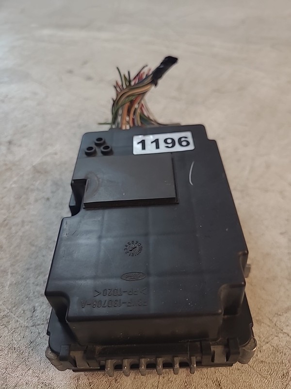 2008-11 Crown Victoria Police 4.6L Lighting Lamp Control Module F6VF-13D708 OEM