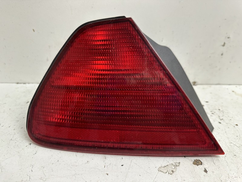 1998-2002 Honda Accord Cpe Left Driver Tail Light Lamp Taillight Taillamp Oem