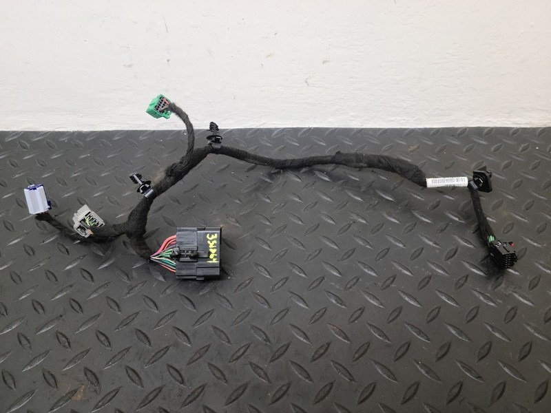 17-18 Jeep Cherokee Center Console Wire Harness OEM 68269414AB