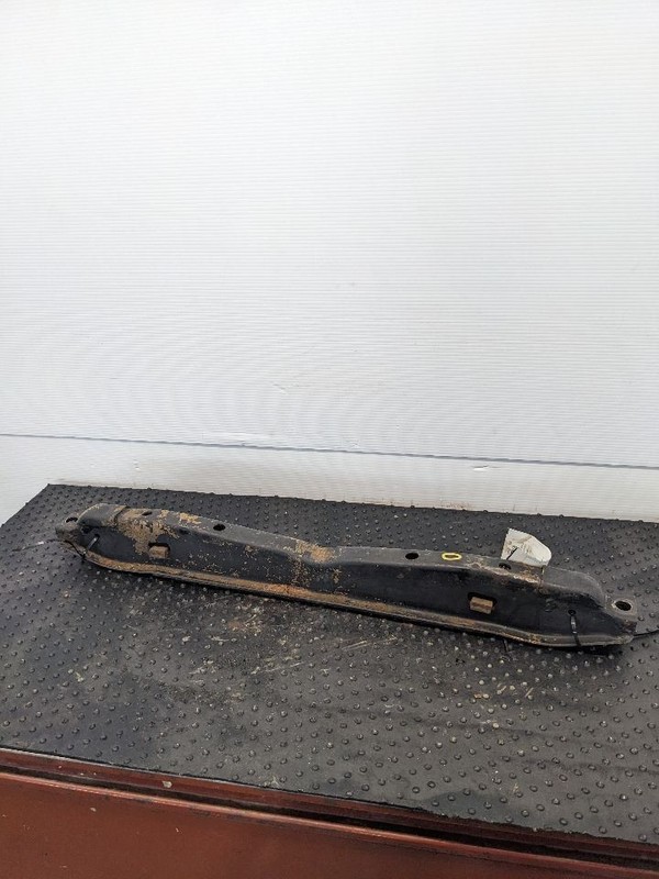 2000 S-10 S10 ZR2 Crossmember w/ Keys & Torsion Bars 1193641