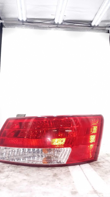 2007 Hyundai Sonata Right Tail Light Assembly OEM 234633 Used 121K Miles