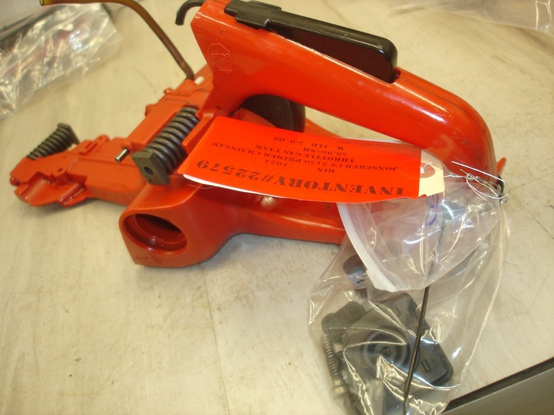 Jonsered cs 2150 throttle fuelgas tank primer chainsawpart only
