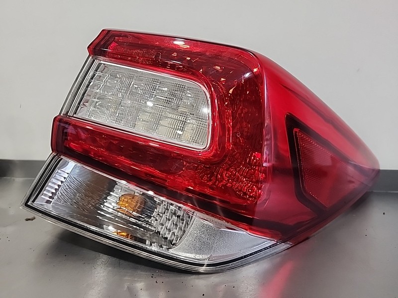 84201FL020 | 2018 2019 Subaru XV Crosstrek Right Side Quarter Mounted Taillight