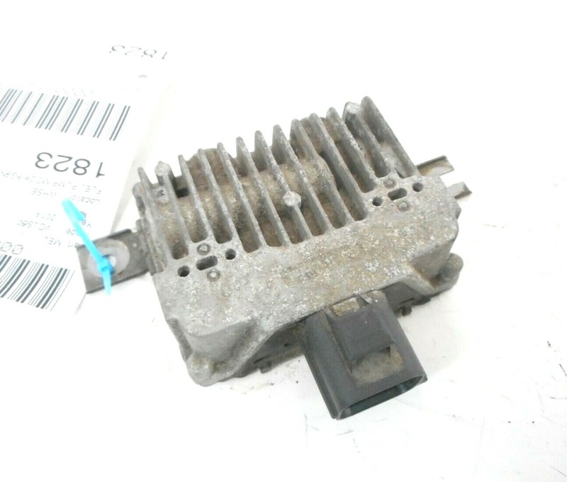 14 Volvo S60 Fuel Pump Control Module Unit OEM