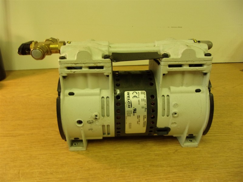 Welch Vacuum 2562C-02 W0B-L 230V Dry Pump *FREE SHIPPING*