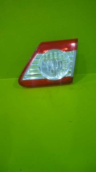 11 12 13 COROLLA PASSENGER RIGHT LID MOUNT TAILLIGHT LAMP OEM 3319-29
