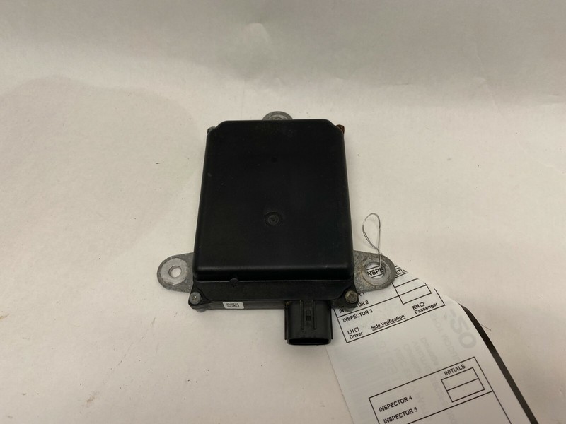 15-17 LEXUS RC350 RC200T RC300 RCF REAR LEFT BLIND SPOT RADAR SENSOR MODULE OEM