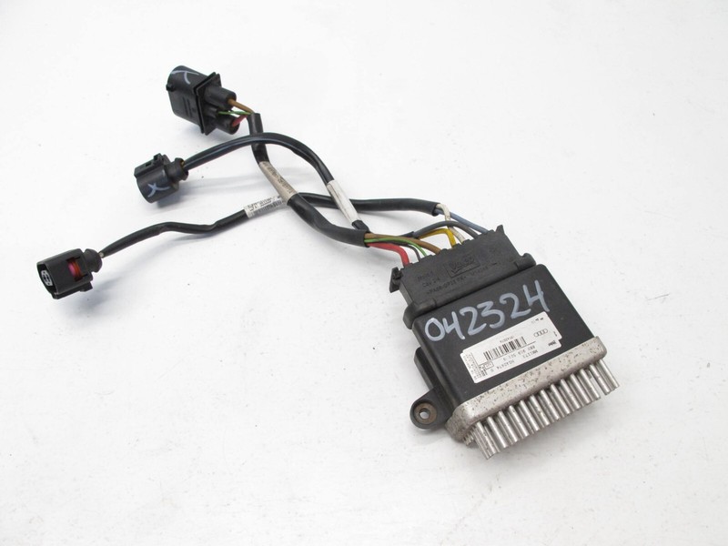 08-18 AUDI 8T A3 A5 A4 A6 2.0L RADIATOR COOLING FAN CONTROL MODULE OEM 042324