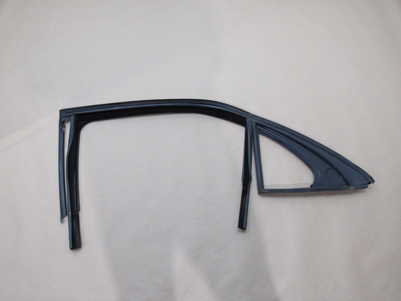 Mercedes S560 2020 W222 Rear Left Door Window Weatherstrip Channel Seal 18-20 ;