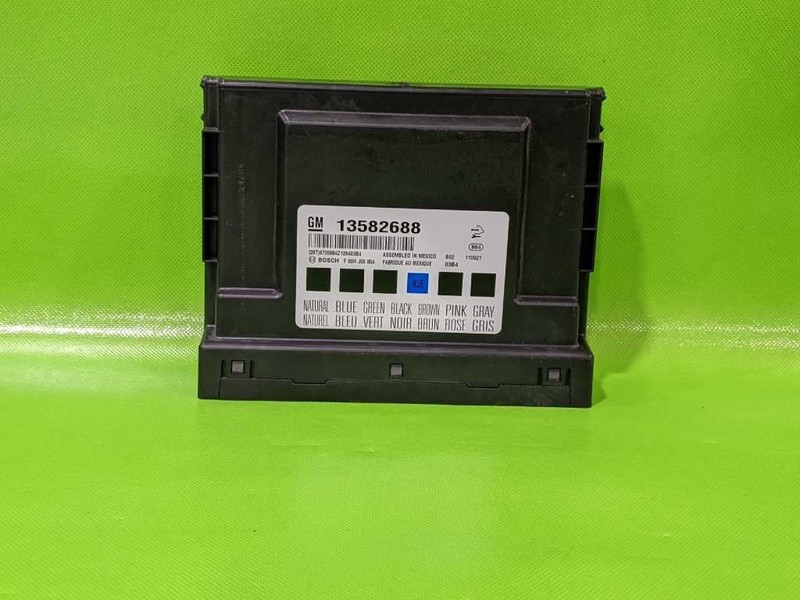 11 12 LACROSSE BCM BODY CONTROL MODULE OEM 4288-22