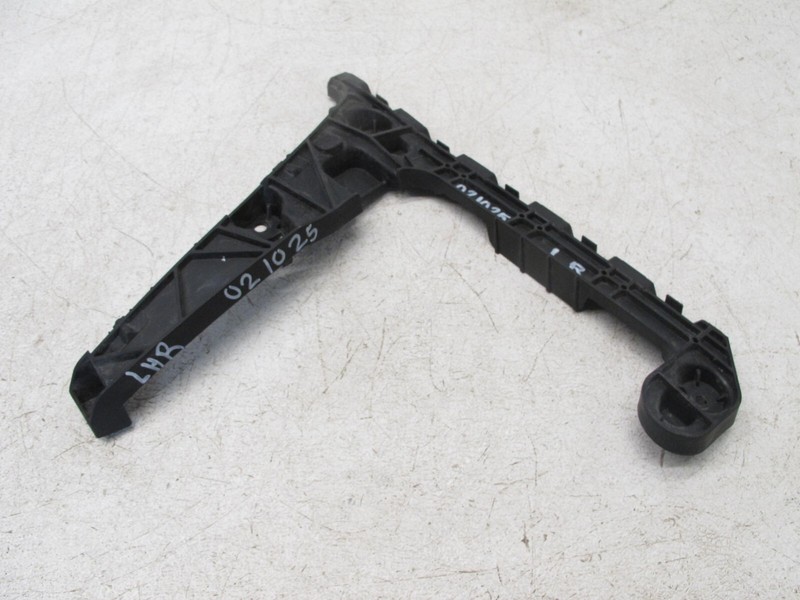 17-24 AUDI B9 A4 S4 QUATTRO SEDAN BUMPER UPPER BRACKET GUIDE REAR LEFT OEM 02102