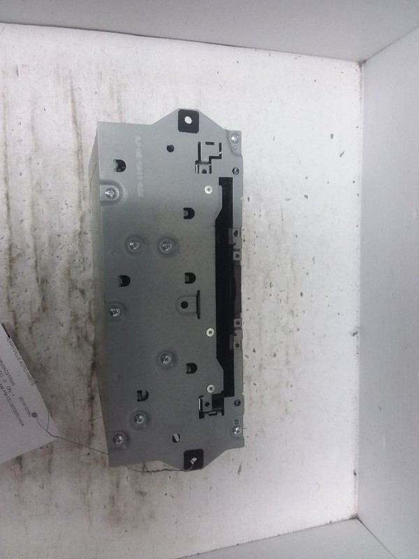 Radio Receiver AM FM CD Fits 17-20 INFINITI QX60 283305ZA0A