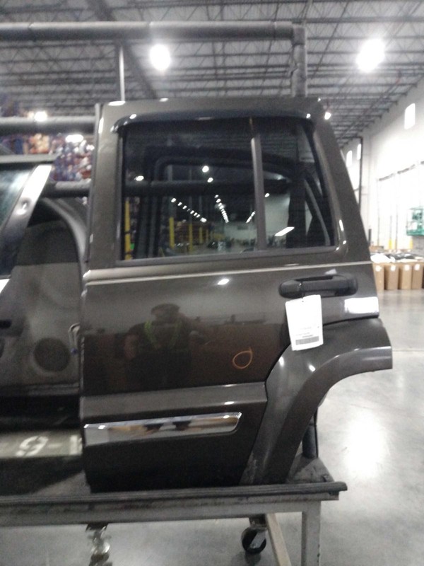 2005 Jeep Liberty Left Rear Door Black Dented 142K Miles OEM Part 488185