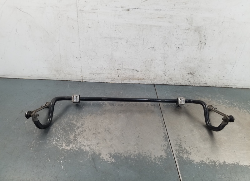 2014 Mercedes AMG E 63 S Front Sway Bar / End Links #7111 VV4