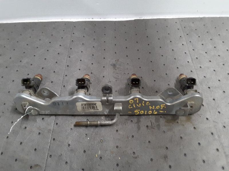 Fuel Injectors With Rail Gasoline Canada Market Fits 09-14 FIT 608731