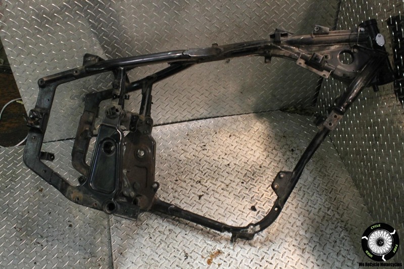 1997 Kawasaki Vulcan 800 VN800B Classic MAIN FRAME CHASSIS BODY VN800 VN 97