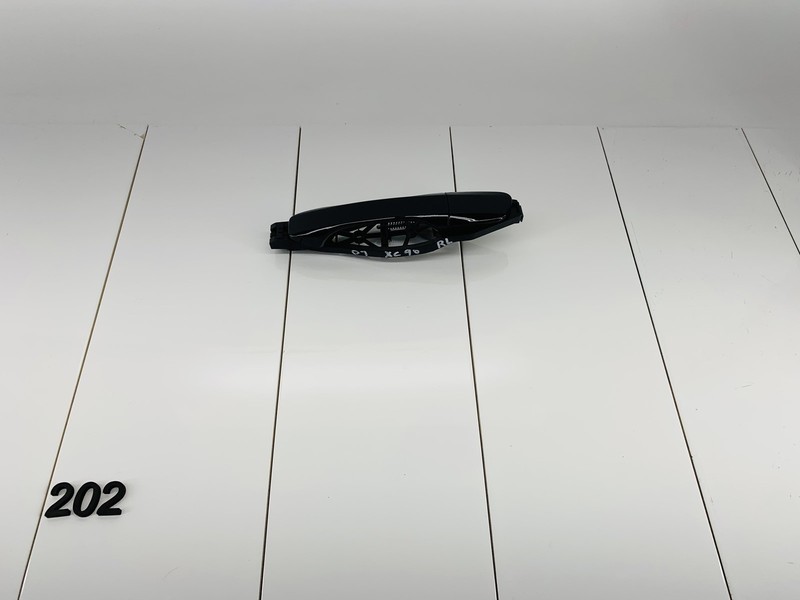 03-14 VOLVO XC90 REAR LEFT SIDE EXTERIOR DOOR HANDLE BLACK STONE OEM