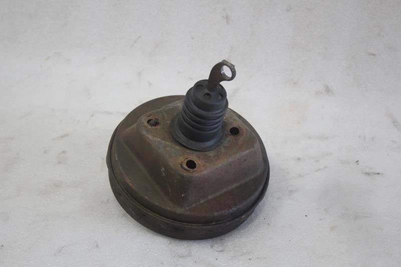 1983 FORD MUSTANG BRAKE BOOSTER