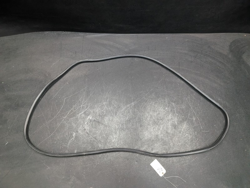 Rear Deck Lid Weatherstrip 2022 Honda Accord 74865-TVA-A01 2018 2019 2020 2021 X