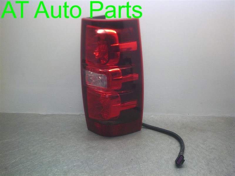 07 08 09 10 11 12 13 14 CHEVROLET TAHOE PASSENGER RIGHT TAIL LAMP OEM 166-00295R