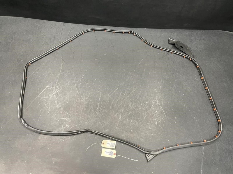 Front Right Door Weatherstrip 2018 Ford Explorer DB53-7820530 2011 - 2019