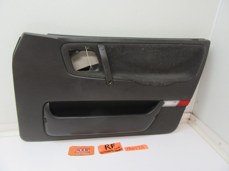 92 SAAB 9000 FRONT DOOR PANEL RIGHT R RH RF PASSENGER ARM REST PULL HANDLE COVER